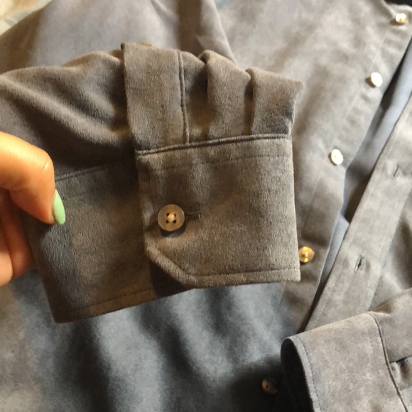 Brand: VanHeusen, Size: XL, Blue Suede - Picture 3 of 9